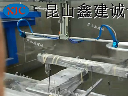 七軸六盤噴漆機